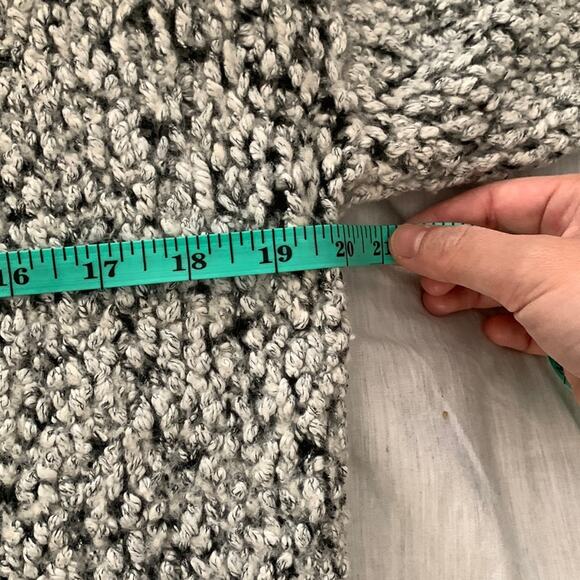 Vince Collared‎ Buttoned Front Sweater Jacket. XS - Picture 5 of 14